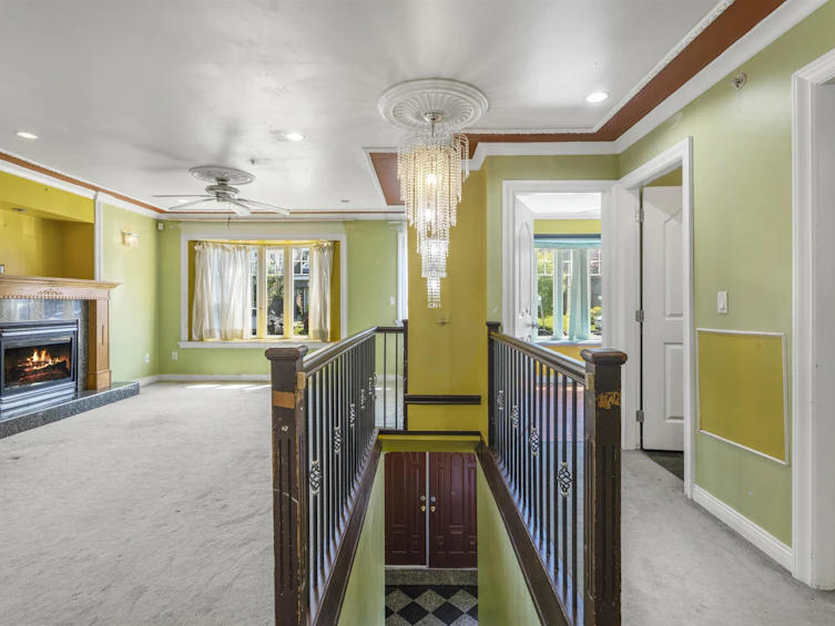 743 Durward Avenue, Vancouver, BC, V5V 2Y9 - 11