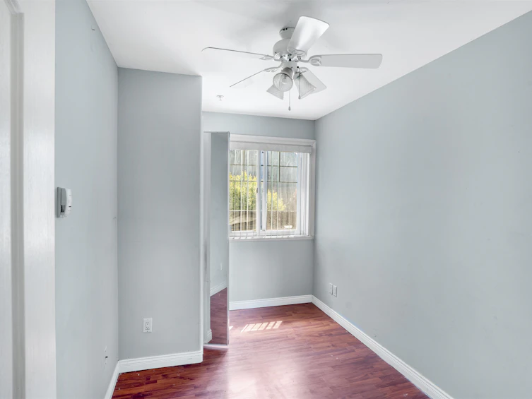 743 Durward Avenue, Vancouver, BC, V5V 2Y9 - 32