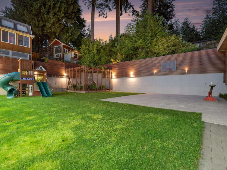 3980 Norwood Avenue, North Vancouver, BC, V7N 3R3 - 39