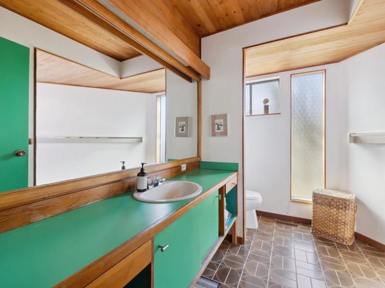2240 Windridge Drive, North Vancouver, BC, V7H 1B5 - 17