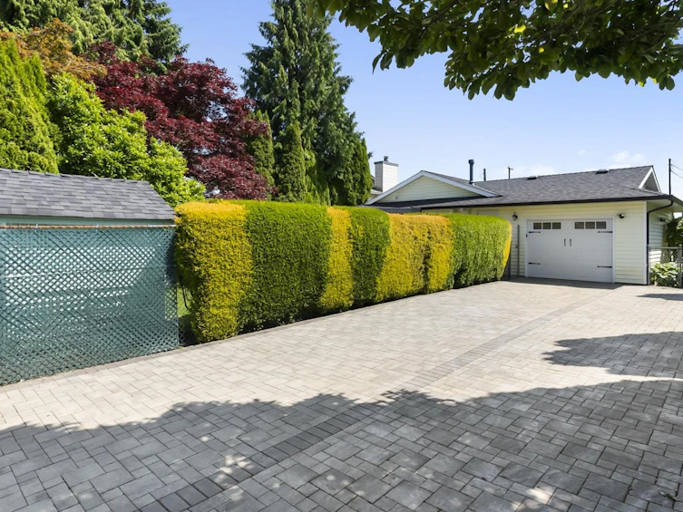 15261 96 Avenue, Surrey, BC, V3R 8R7 - 37
