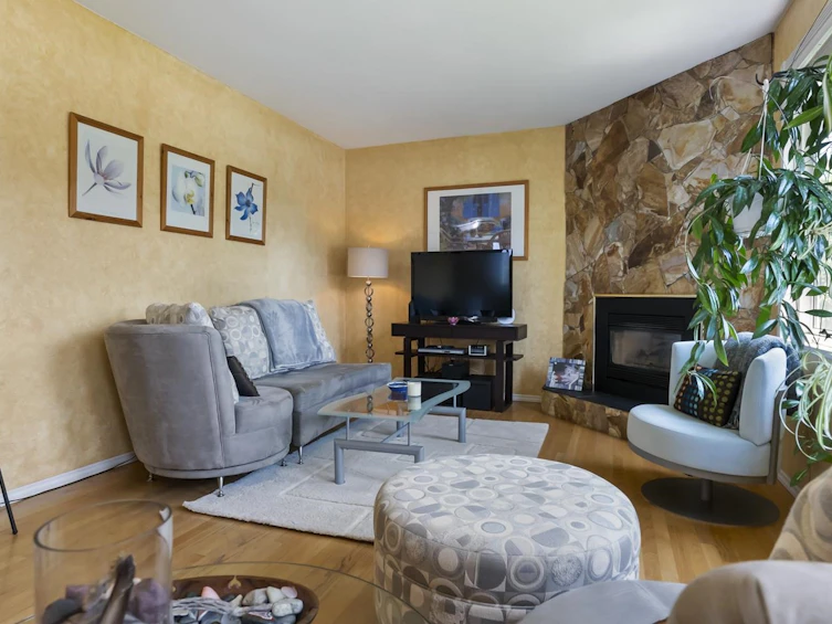 15261 96 Avenue, Surrey, BC, V3R 8R7 - 3
