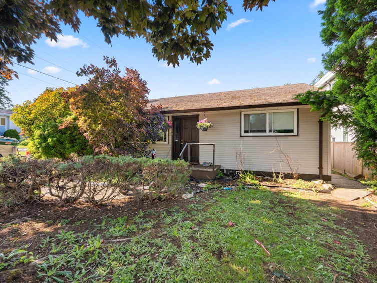 15661 Roper Avenue, Surrey, BC, V4B 2G9 - 11