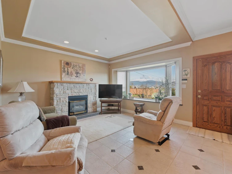 1627 E 34th Avenue, Vancouver, BC, V5P 1A2 - 7