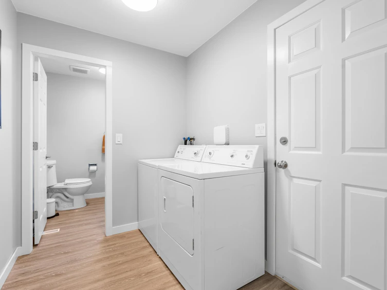 3055 Eastview Street, Abbotsford, BC, V2S 6W3 - 16