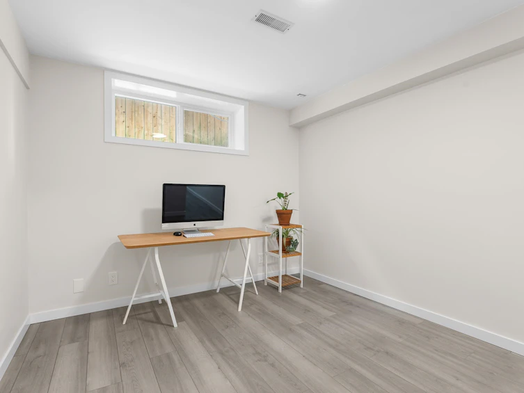 3055 Eastview Street, Abbotsford, BC, V2S 6W3 - 31