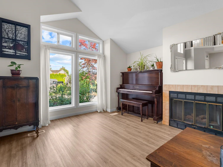 3055 Eastview Street, Abbotsford, BC, V2S 6W3 - 6