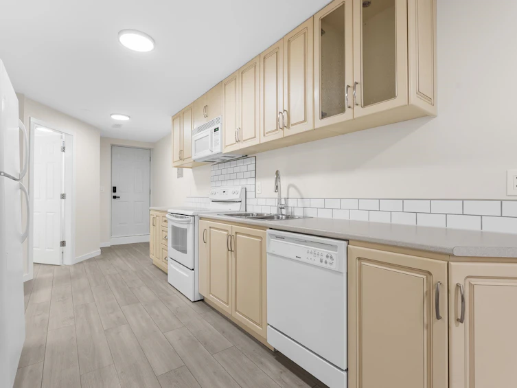 3055 Eastview Street, Abbotsford, BC, V2S 6W3 - 28