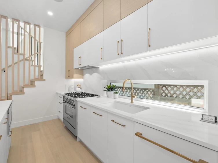 1-4648 Elgin Street, Vancouver, BC, V5V 4R8 - 12
