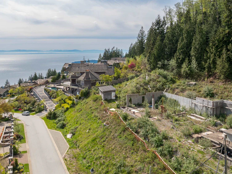 2345 Kadlec Court, West Vancouver, BC, V7S 3K3 - 19