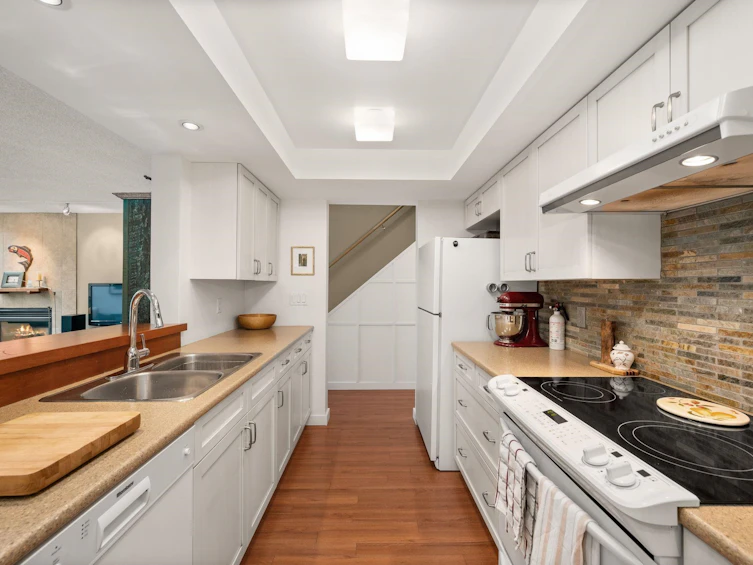 4-1949 W 8th Avenue, Vancouver, BC, V6J 1W2 - 11