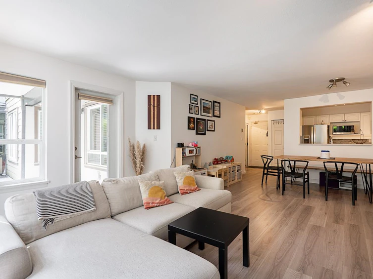 223-6707 Southpoint Drive, Burnaby, BC, V3N 4V8 - 6