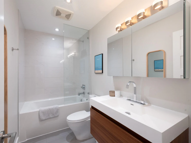 328 E 22nd Street, North Vancouver, BC, V7L 3C7 - 14