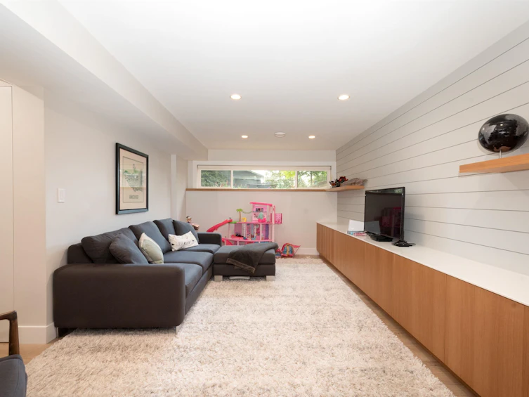 328 E 22nd Street, North Vancouver, BC, V7L 3C7 - 18