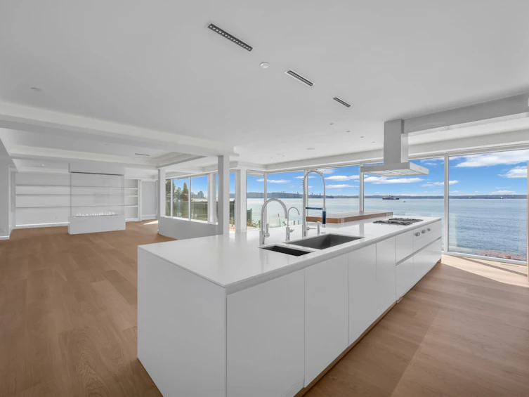 166 28th Street, West Vancouver, BC, V7V 4L5 - 3