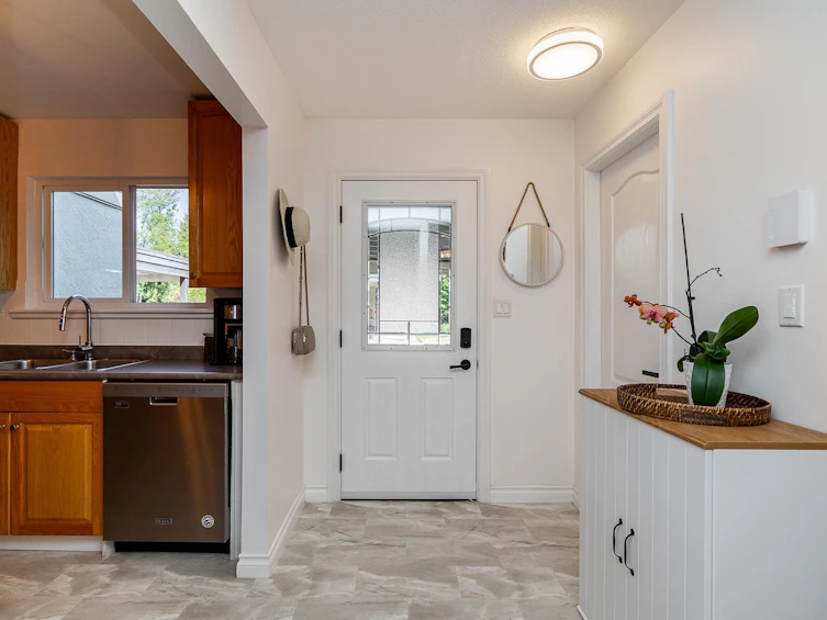 12108 Schmidt Crescent, Maple Ridge, BC, V2X 8A2 - 9