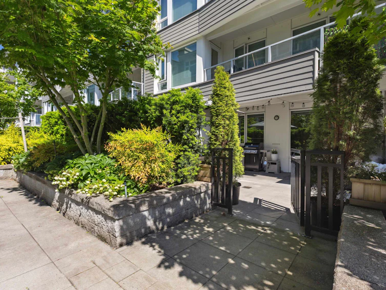 110-255 W 1 Street, North Vancouver, BC, V7M 3G8 - 4
