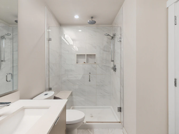110-255 W 1 Street, North Vancouver, BC, V7M 3G8 - 19