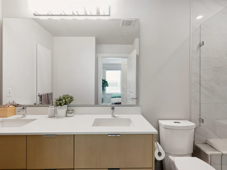 110-255 W 1 Street, North Vancouver, BC, V7M 3G8 - 20