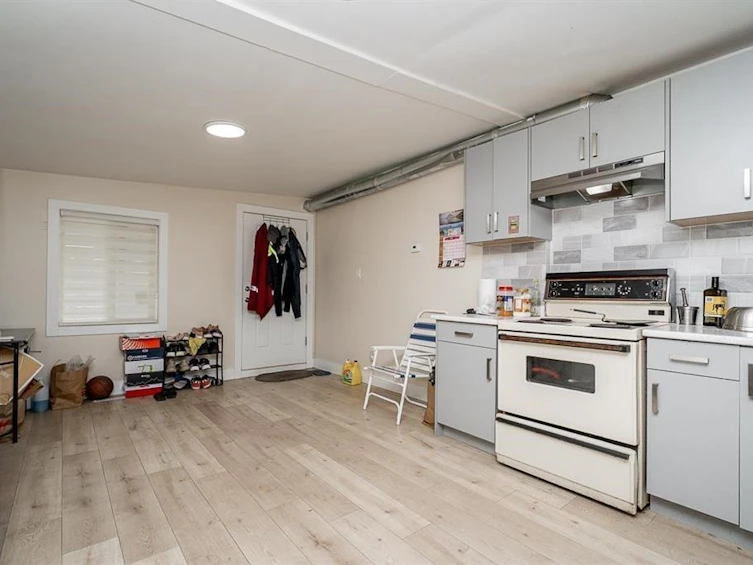 14125 75 Avenue, Surrey, BC, V3W 2S9 - 12