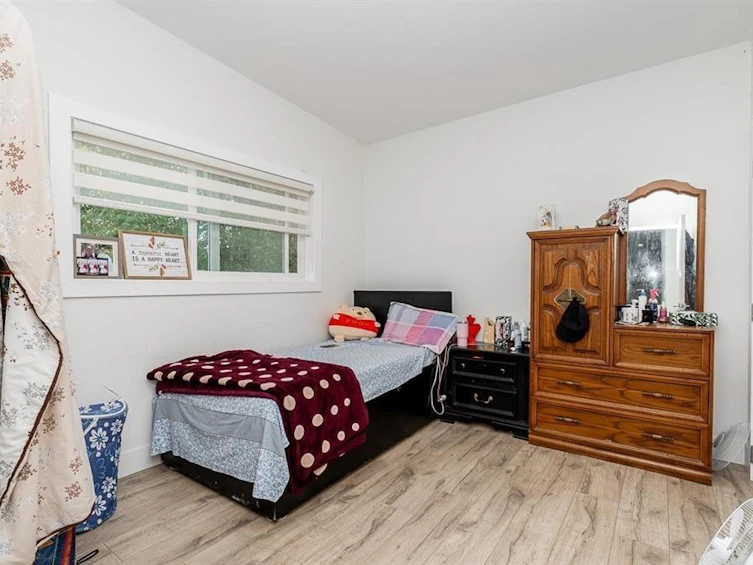 14125 75 Avenue, Surrey, BC, V3W 2S9 - 9