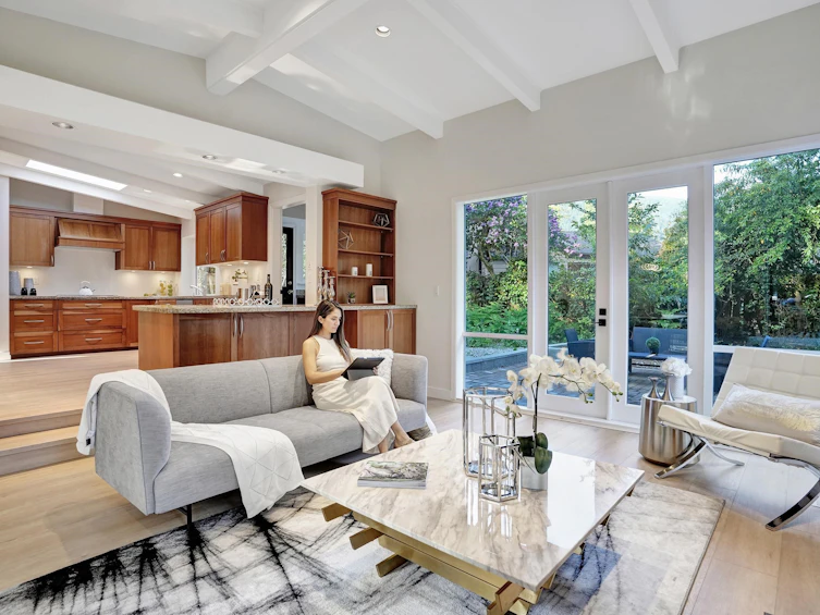 4692 Glenwood Avenue, North Vancouver, BC, V7R 4G7 - 10