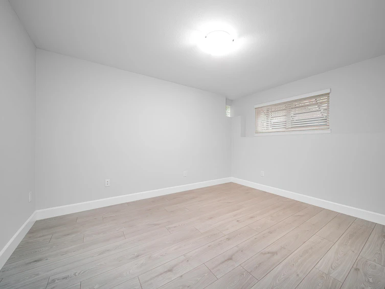 2716 W 37th Avenue, Vancouver, BC, V6N 2T6 - 32