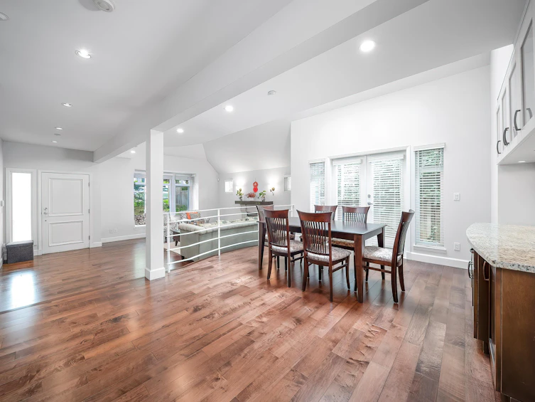 2716 W 37th Avenue, Vancouver, BC, V6N 2T6 - 9