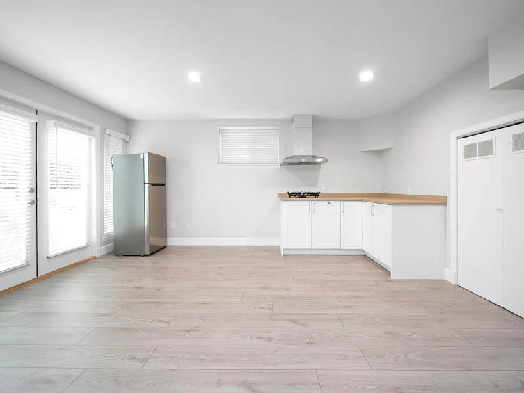 2716 W 37th Avenue, Vancouver, BC, V6N 2T6 - 31