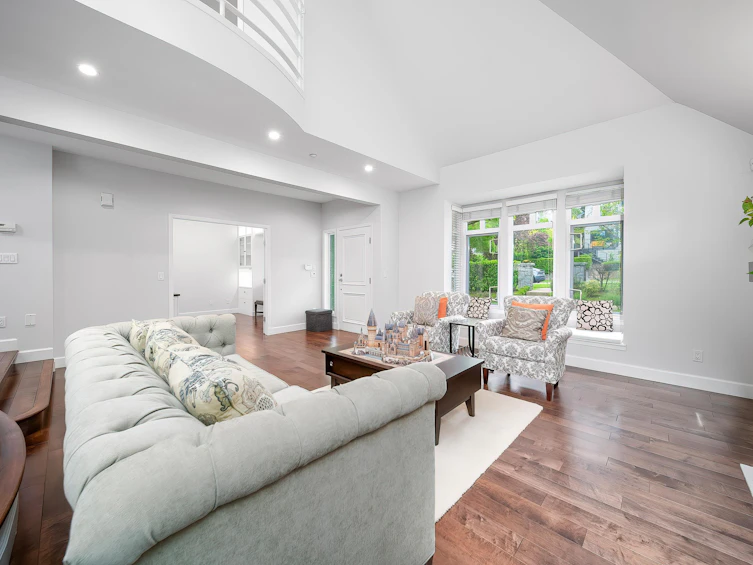 2716 W 37th Avenue, Vancouver, BC, V6N 2T6 - 4
