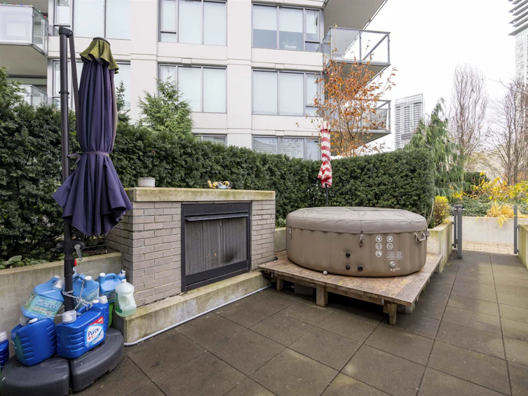 102-578 Emerson Street, Coquitlam, BC, V3J 0G4 - 2