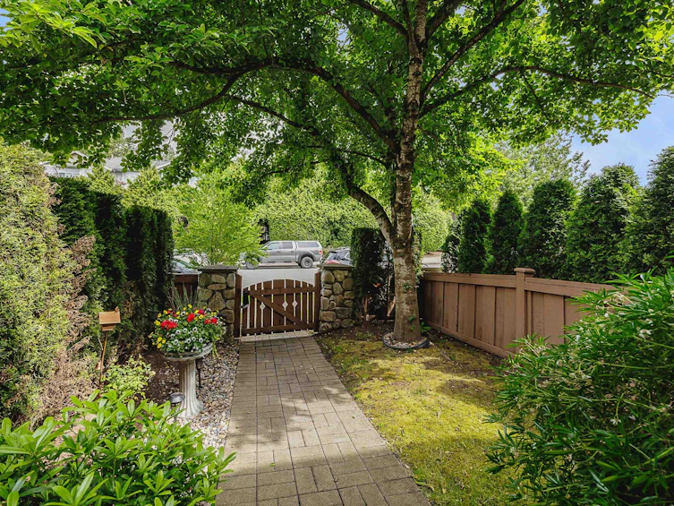 3-20460 66 Avenue, Langley, BC, V2Y 3B6 - 4
