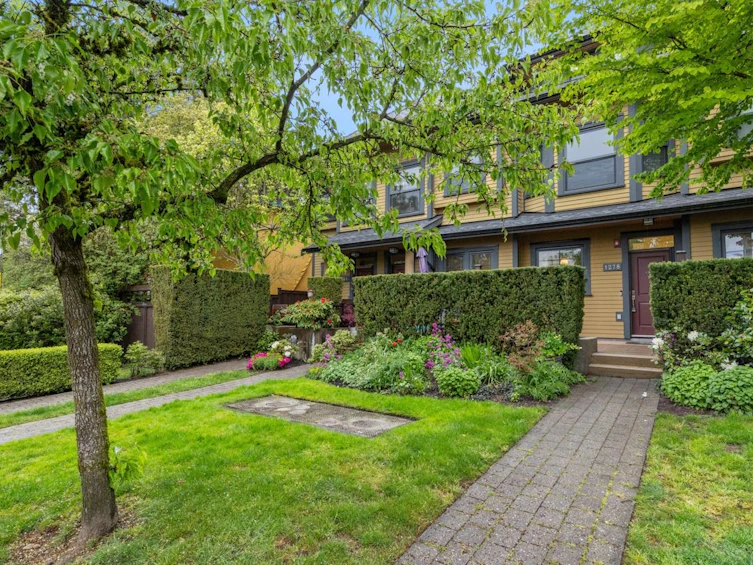 1278 Salsbury Drive, Vancouver, BC, V5L 0B2 - 33