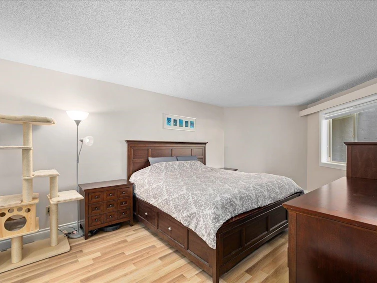 107-9847 Manchester Drive, Burnaby, BC, V5A 2C3 - 18