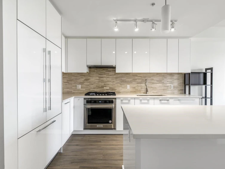 302-9551 Alexandra Road, Richmond, BC, V6X 0S6 - 4