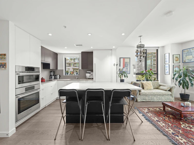 404-1688 Pullman Porter Street, Vancouver, BC, V6A 0H3 - 6