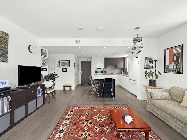 404-1688 Pullman Porter Street, Vancouver, BC, V6A 0H3 - 5