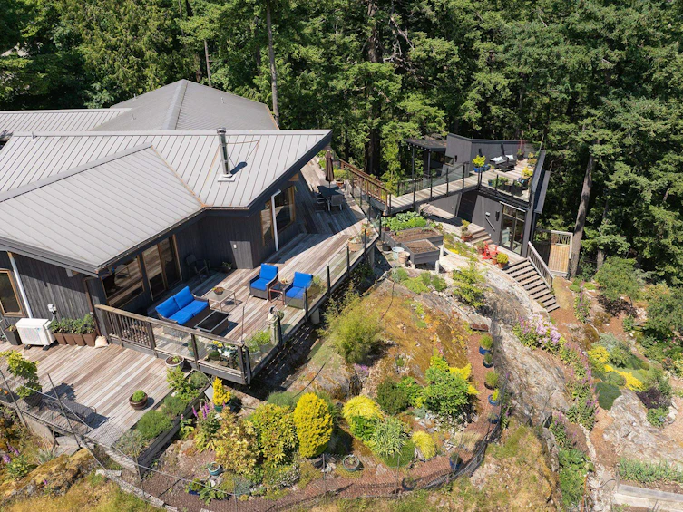 256 Jason Road, Bowen Island, BC, V0N 1G1 - 30