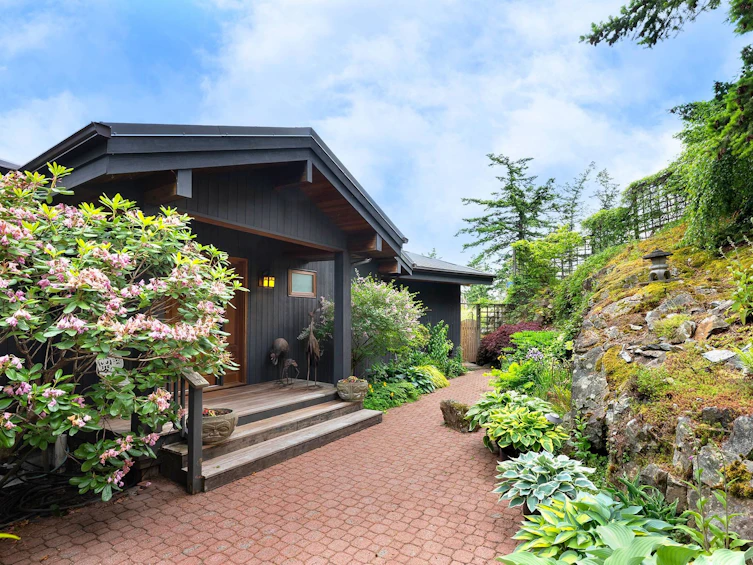 256 Jason Road, Bowen Island, BC, V0N 1G1 - 15