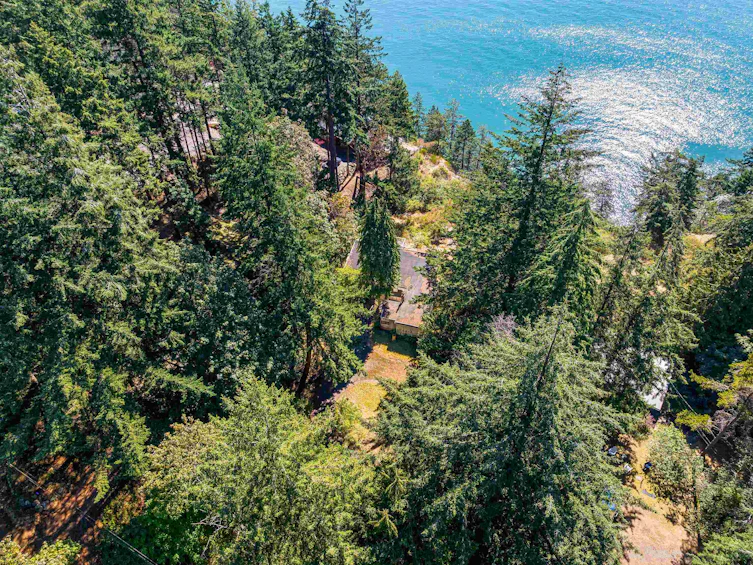 341 Robinson Road, Bowen Island, BC, V0N 1G1 - 12