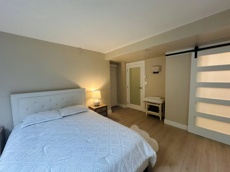 202-1033 Marinaside Crescent, Vancouver, BC, V6Z 3A3 - 7