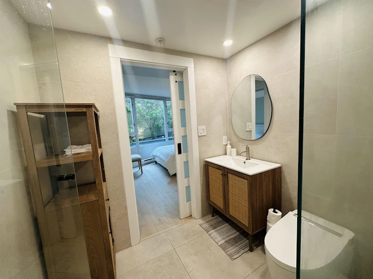 202-1033 Marinaside Crescent, Vancouver, BC, V6Z 3A3 - 12