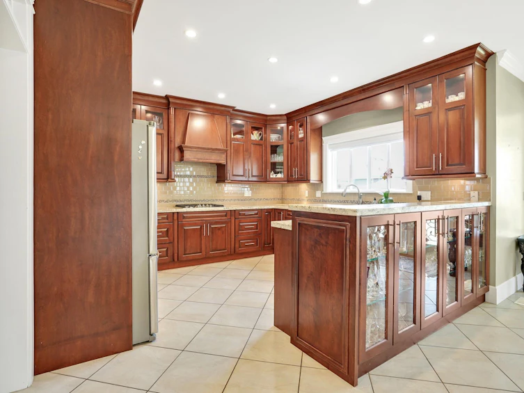 14759 60a Avenue, Surrey, BC, V3S 3W5 - 14