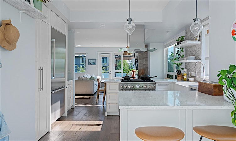 3101 E Kent Avenue North, Vancouver, BC, V5S 4Y1