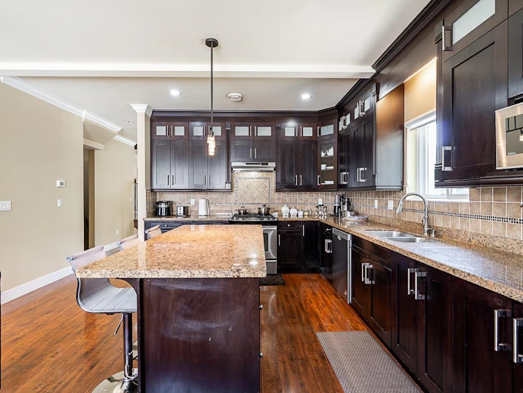 19065 67 Avenue, Surrey, BC, V4N 6A4 - 10