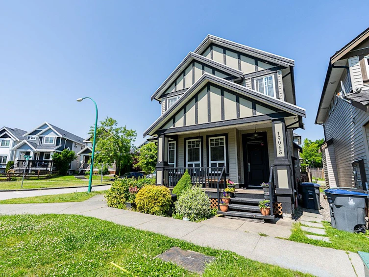 19065 67 Avenue, Surrey, BC, V4N 6A4 - 3