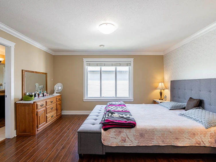 19065 67 Avenue, Surrey, BC, V4N 6A4 - 16