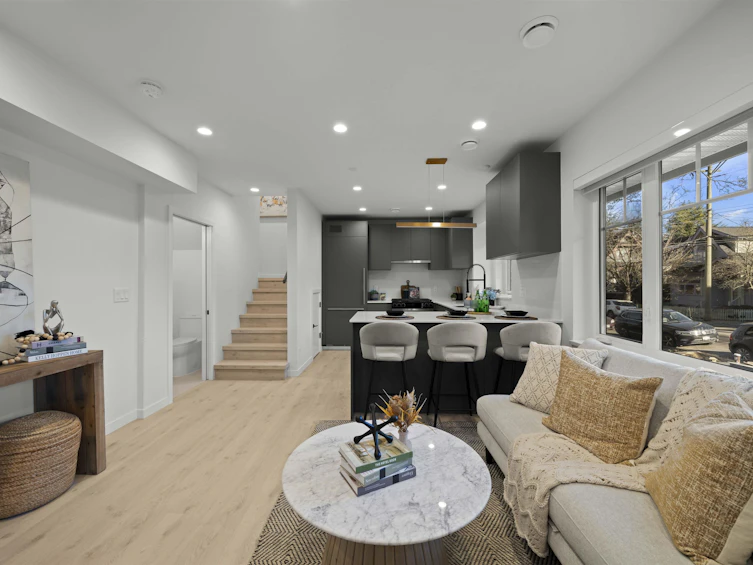 2-3531 Marshall Street, Vancouver, BC, V5N 4S2 - 3