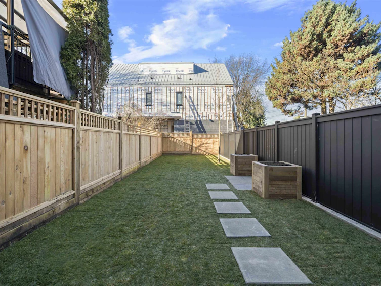 2-3531 Marshall Street, Vancouver, BC, V5N 4S2 - 31