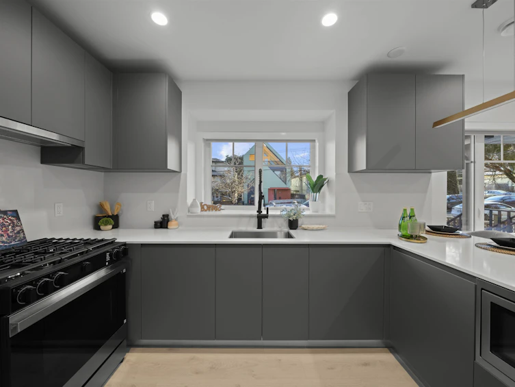 2-3531 Marshall Street, Vancouver, BC, V5N 4S2 - 10